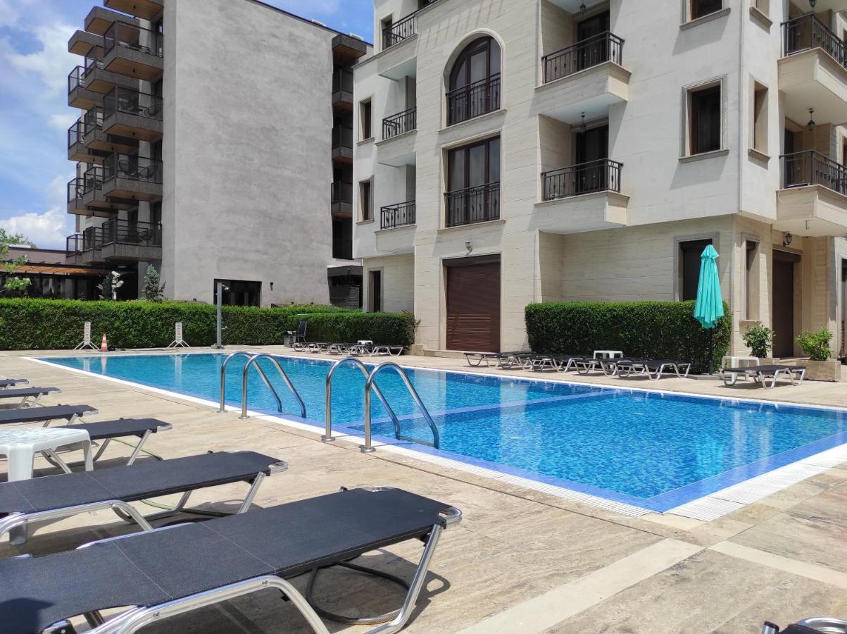 Amara Sunny 3*