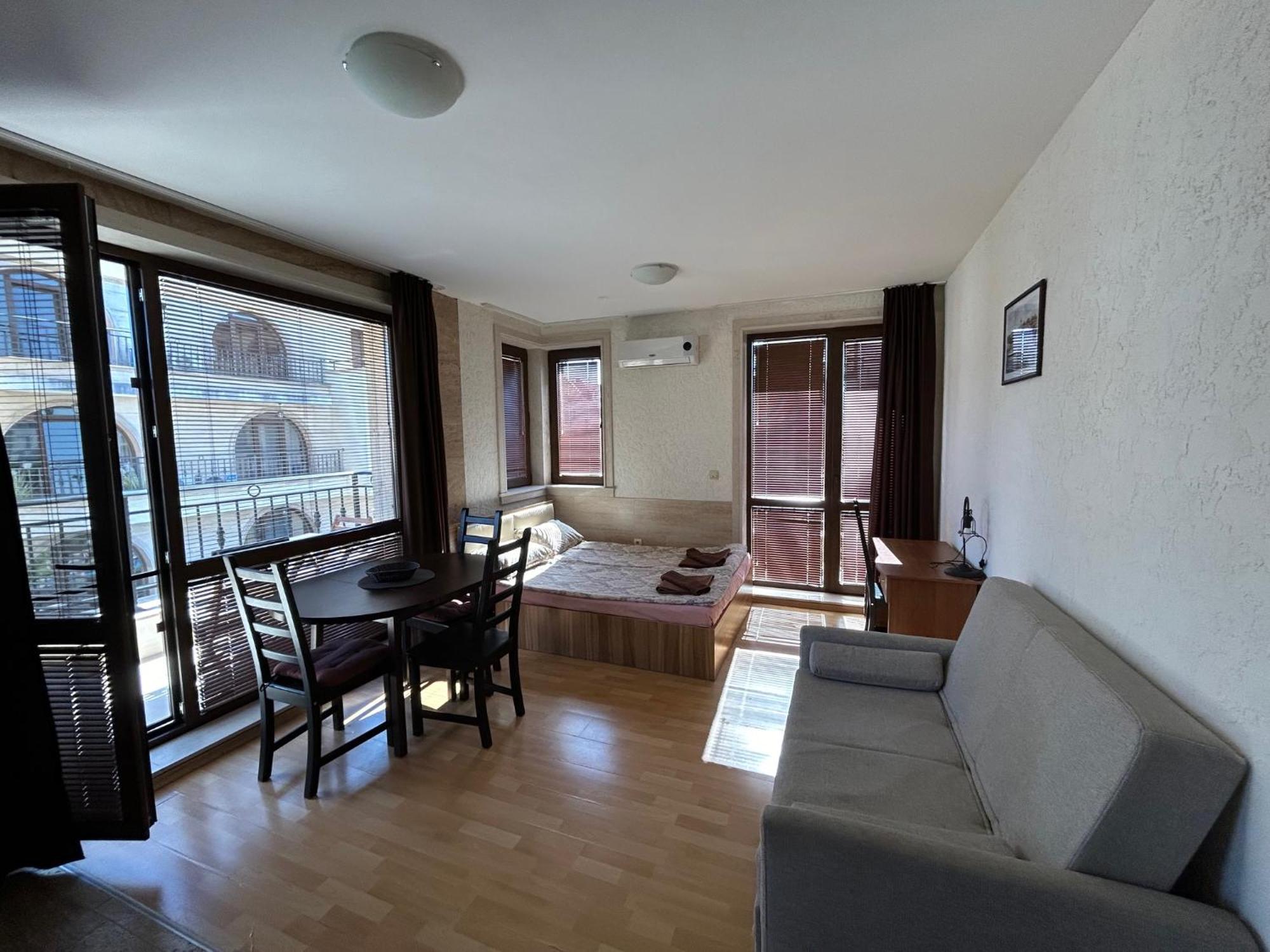 Amara Sunny Aparthotel 3*